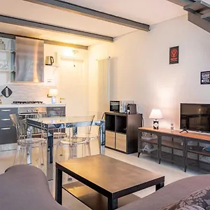 Guest Planet - Splendido Loft Dergano M3 Milán