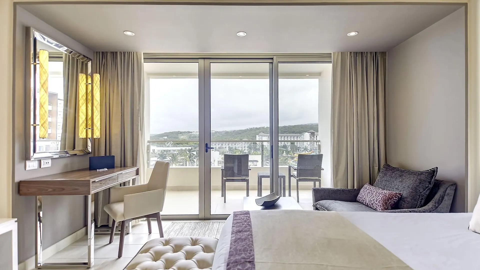 Royalton Blue Waters Montego Bay, An Autograph Collection All-Inclusive Resort Falmouth