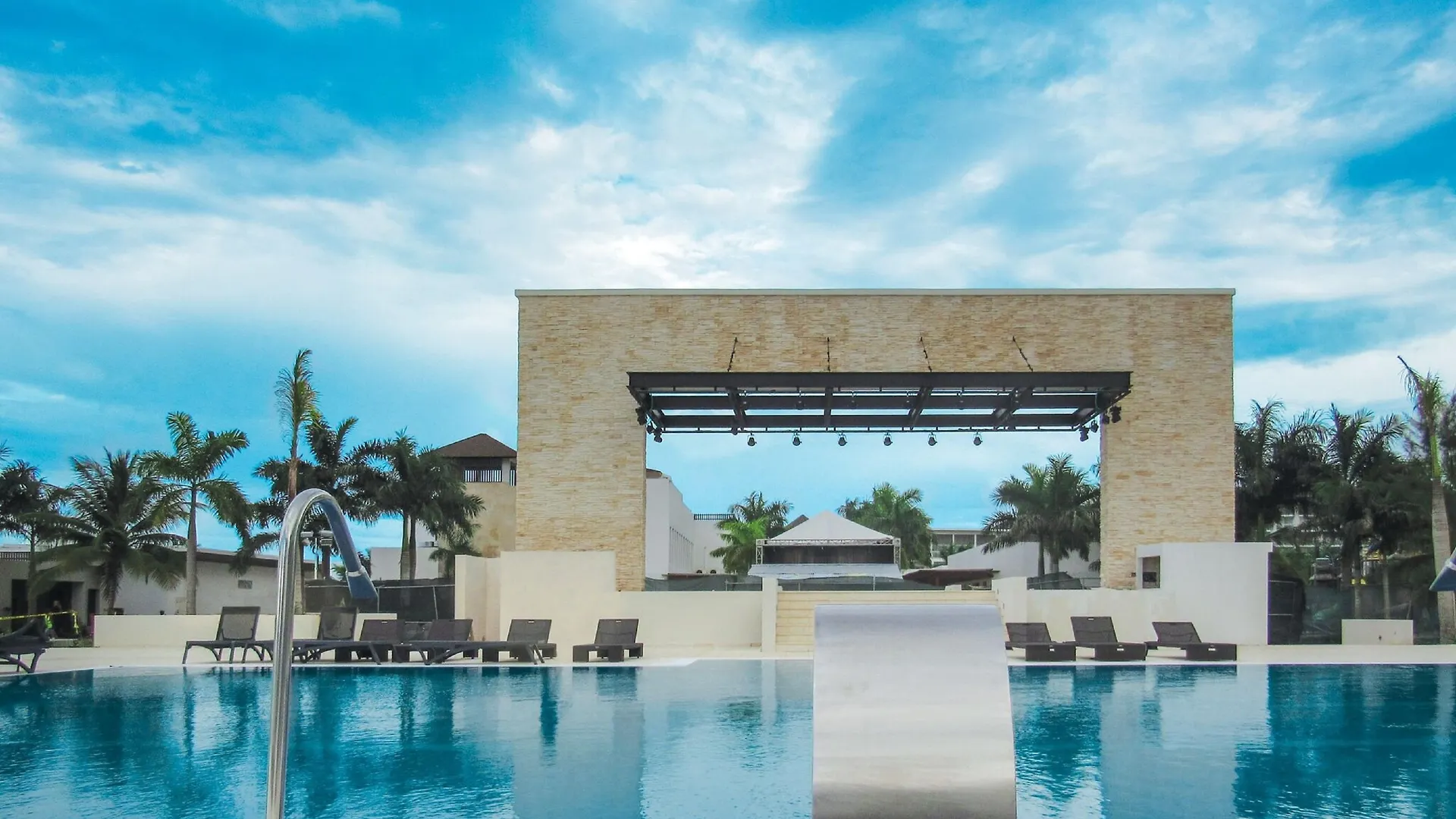 Royalton Blue Waters Montego Bay, An Autograph Collection All-Inclusive Resort Falmouth
