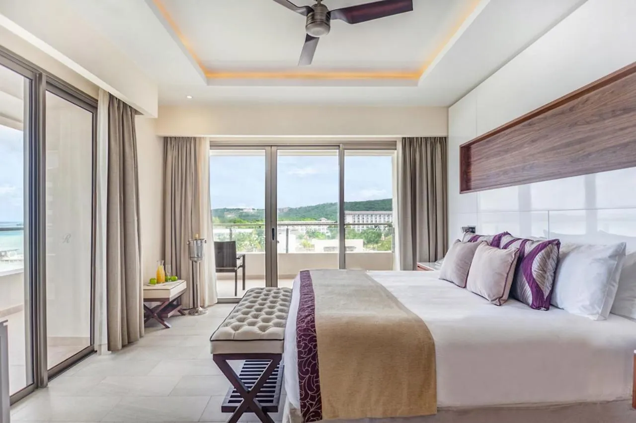 Royalton Blue Waters Montego Bay, An Autograph Collection All-Inclusive Resort Falmouth 5*,