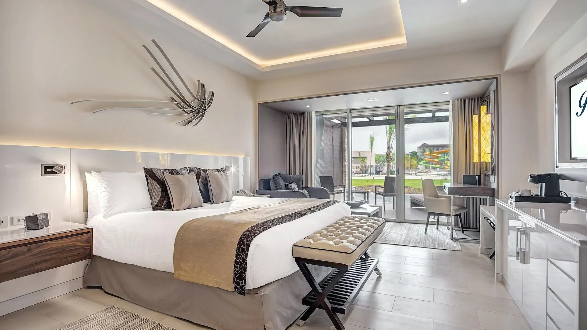 Royalton Blue Waters Montego Bay, An Autograph Collection All-Inclusive Resort 法尔茅斯