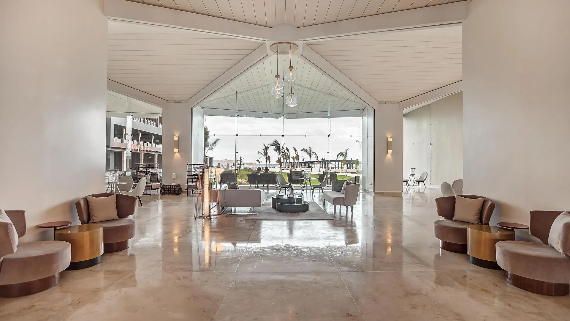 Royalton Blue Waters Montego Bay, An Autograph Collection All-Inclusive Resort 法尔茅斯